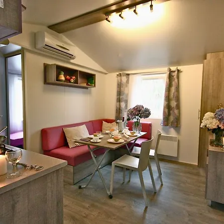 Sas Robrecht 캠프장 쎙뜨호뻬